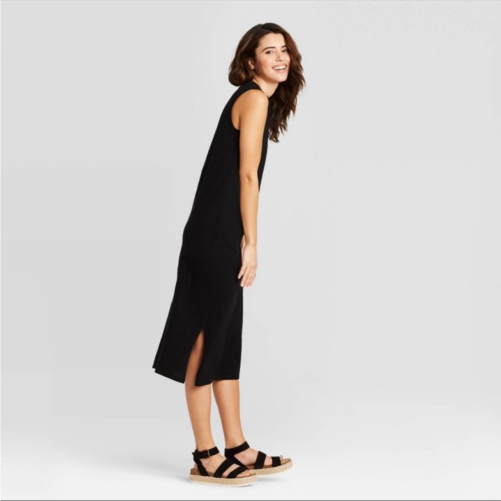 Universal Threads Sleeveless Knit Dress
